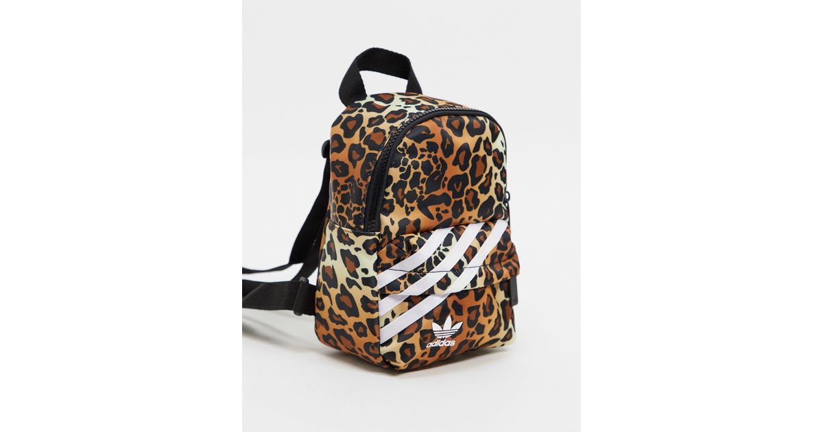 adidas Originals Satin – leopard luxe – kleiner rucksack in Braun | Lyst AT