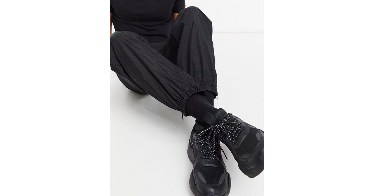 weekday joggers