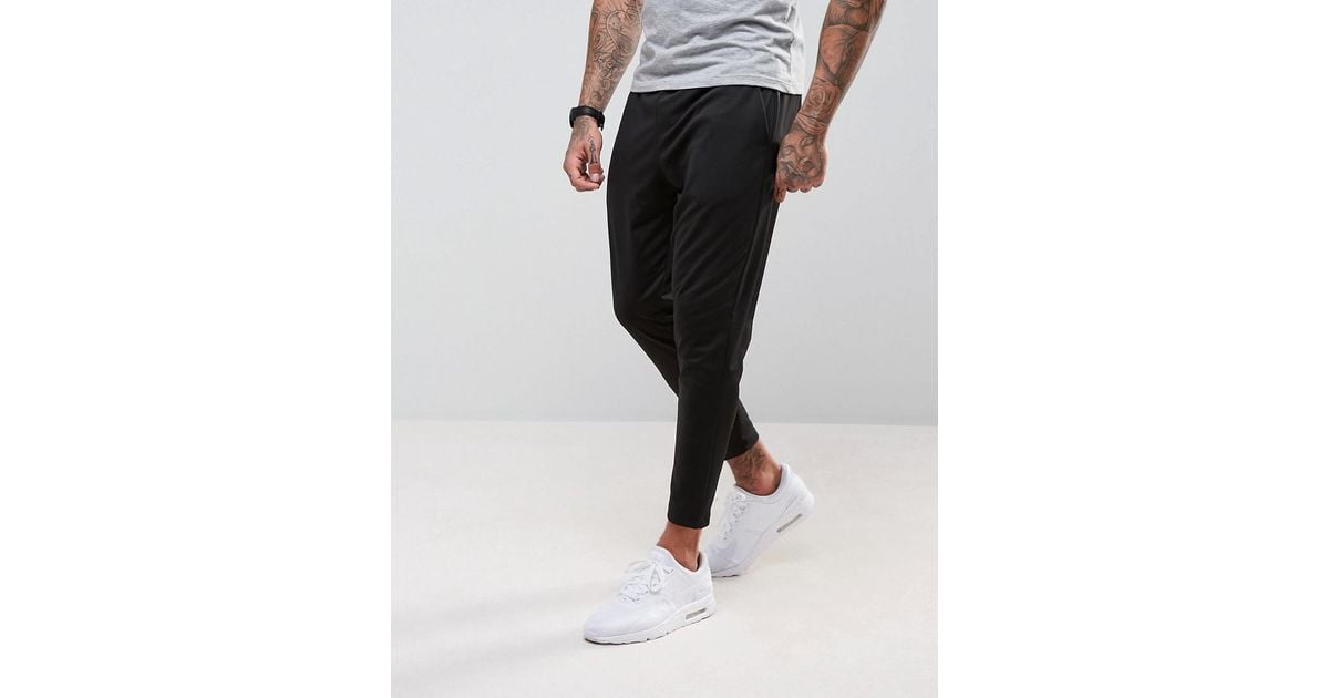 Cropped jogger trousers hotsell