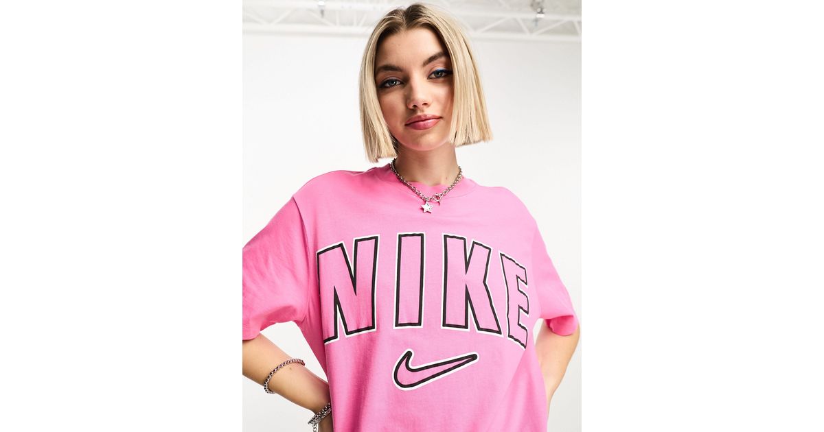 Nike – life varsity – boyfriend-t-shirt in Pink | Lyst DE