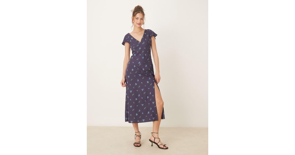 asos edition v neck short sleeve midi dress in blue Mango v neck tie detail short sleeve midaxi dress in pastel blue floral  print
