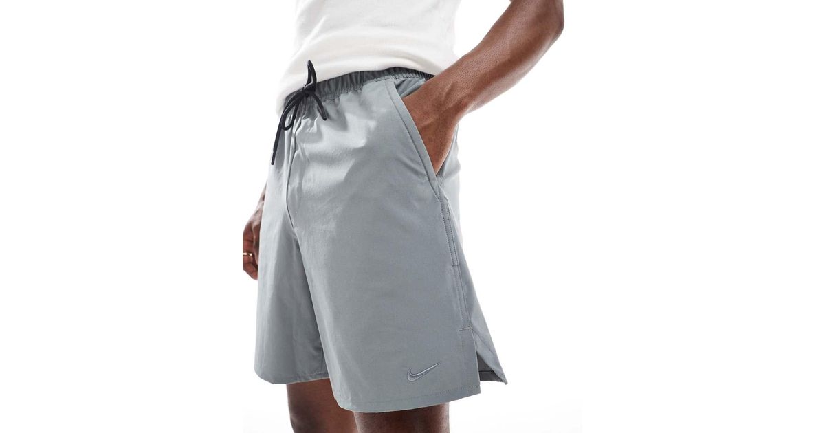 grey nike woven shorts