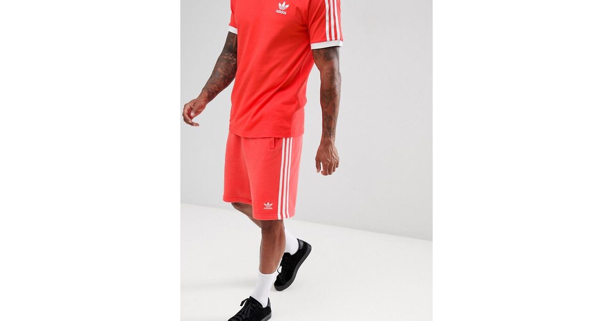 pantaloncini reebok rossi