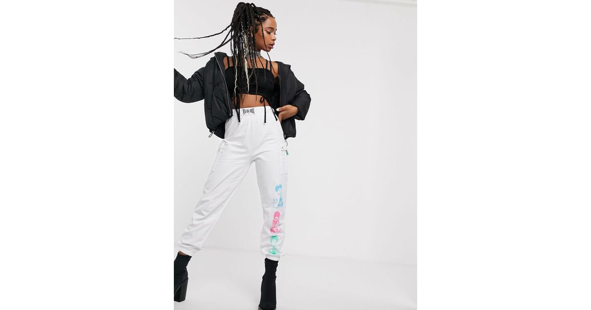white high waisted cargo pants