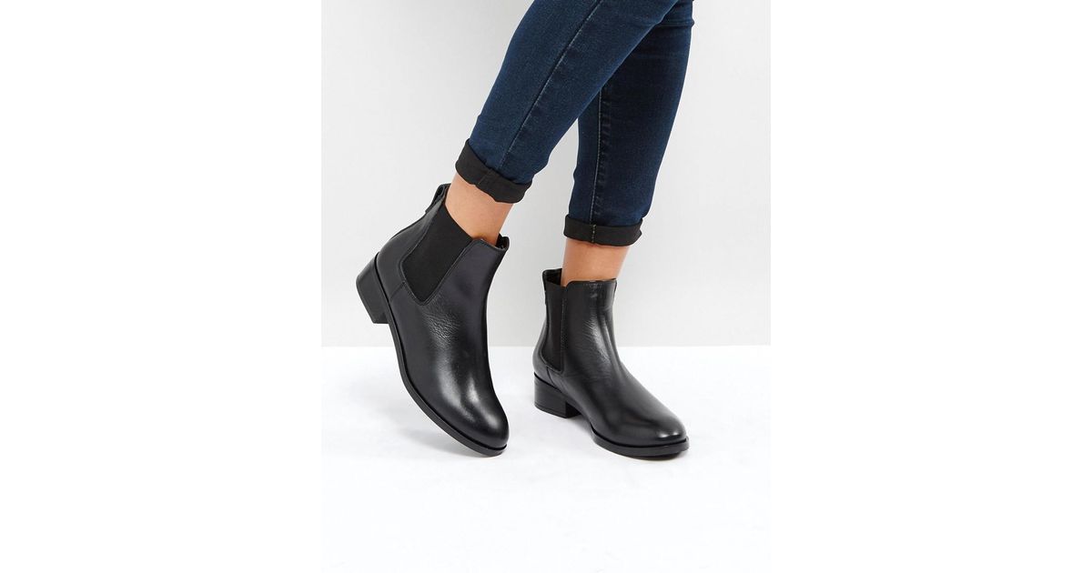 aldo flat ankle boots