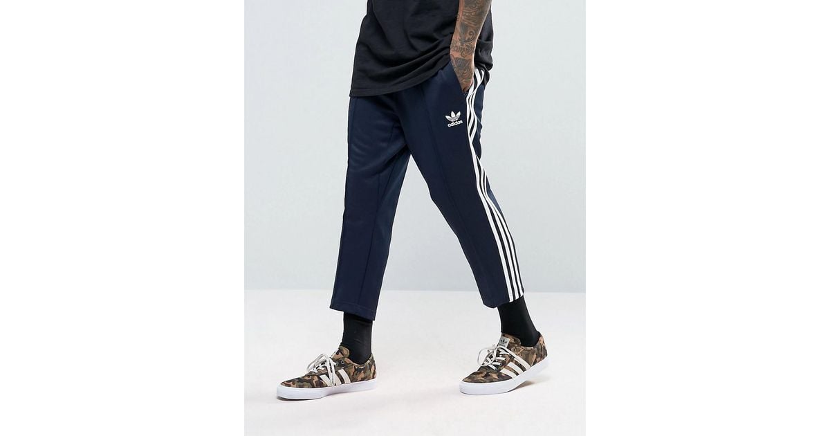 adidas Originals Cotton Sst Relax Cropped Joggers In Blue Bk3631 for Men -  Lyst