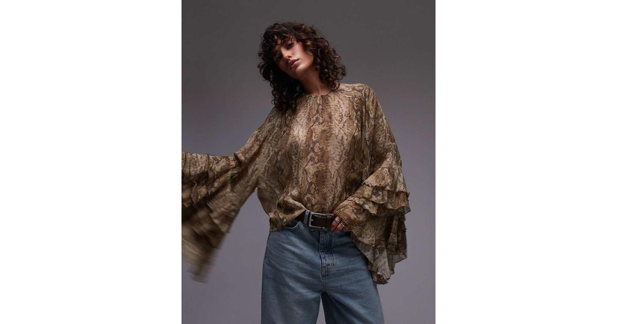 Blusa Con Estampado De Serpiente Y Mangas De Volantes De Mango de