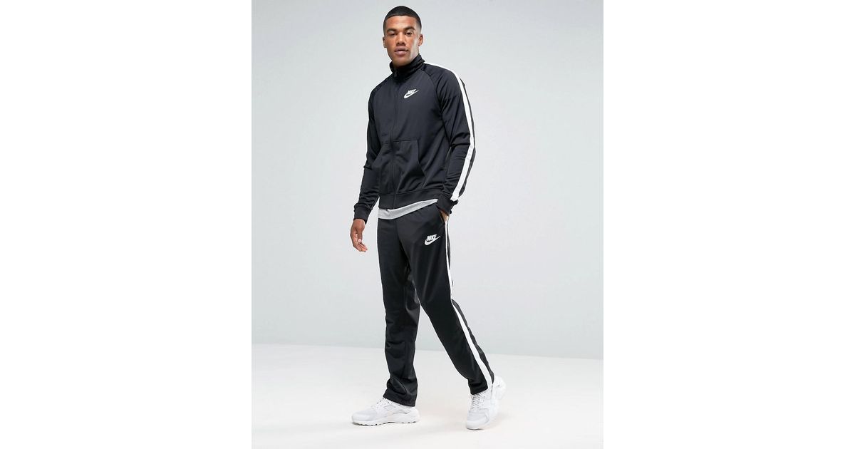 nike tracksuit set in black