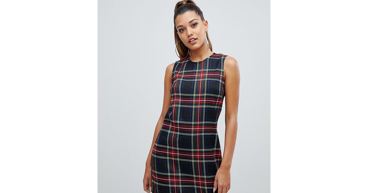 PrettyLittleThing Sleeveless Shift 
