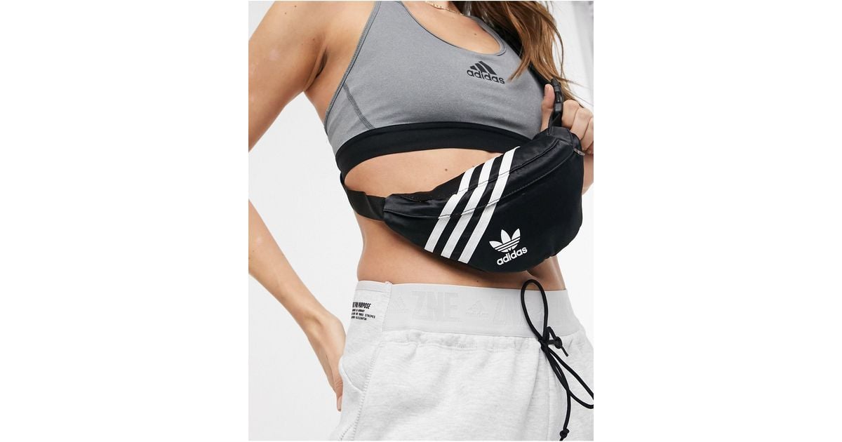 Riñonera adidas pequeña new arrivals