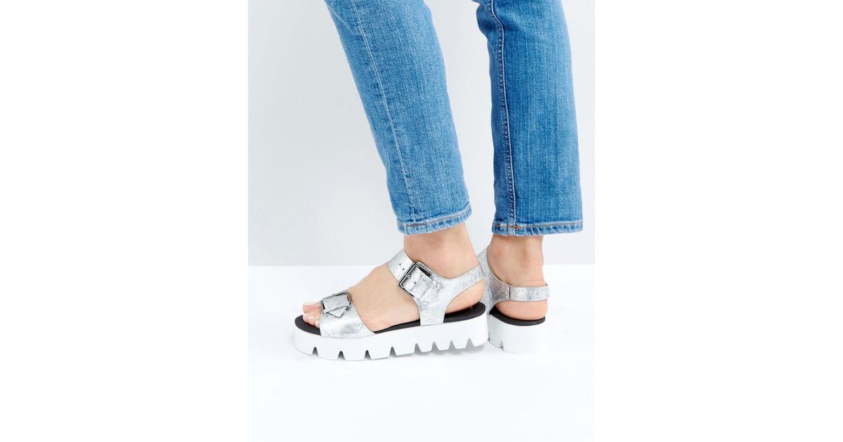 Truffle Collection Truffle Chunky Sole Double Buckle Sandal in Silver (Metallic) - Lyst