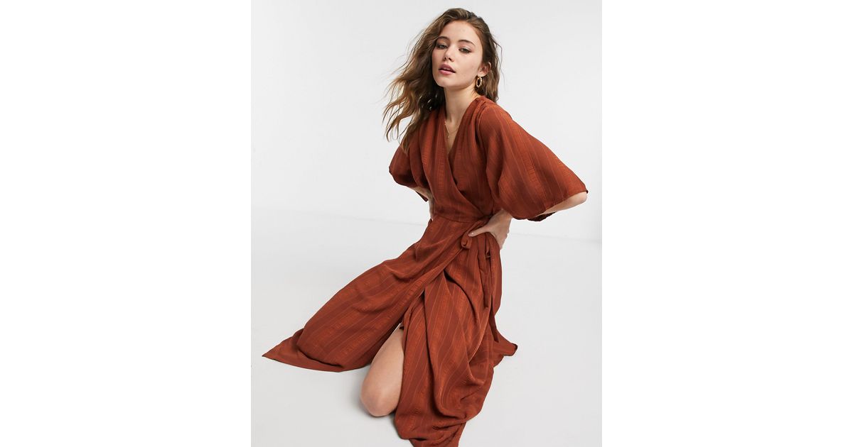 Liquorish Kimono Sleeve Wrap Midi Dress 