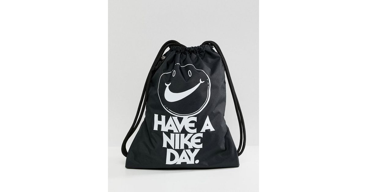 have a nike day backpack