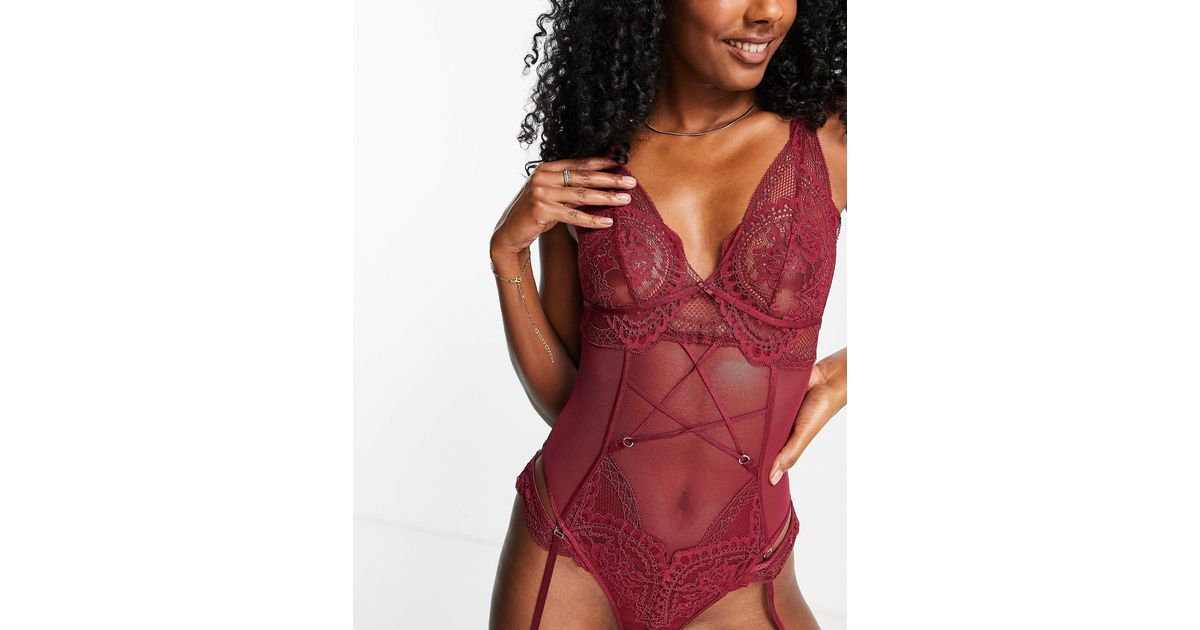 Hunkemöller Clementine Lace And Mesh Strappy Bra With Hardwear