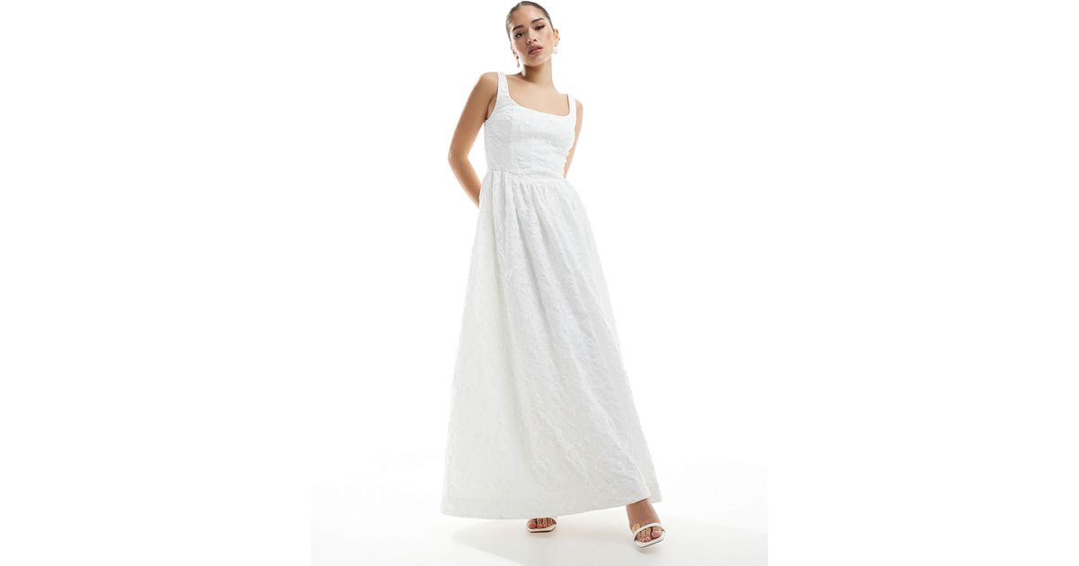 Ever New Robe EVER NEW Bridal Dropped Hem Jacquard Maxi Dress in White | Lyst