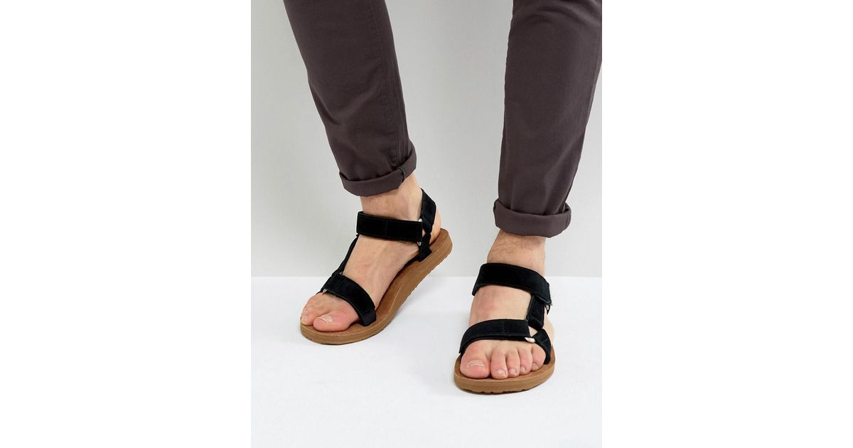 teva universal black sandals