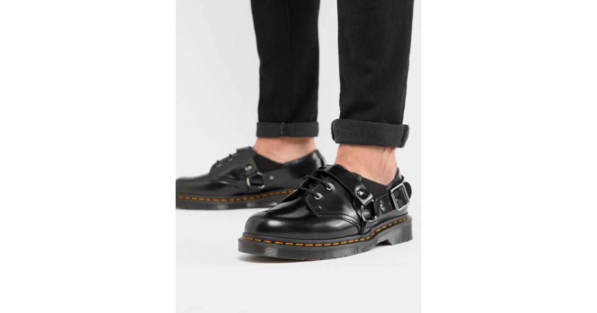 dr martens fulmar shoes in black