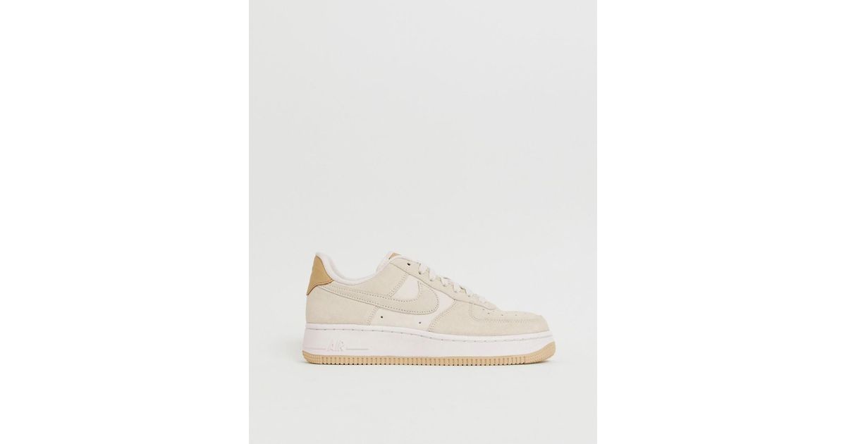 Zapatillas de deporte de ante en color hueso Air Force 1'07 Nike de Ante de  color Blanco | Lyst