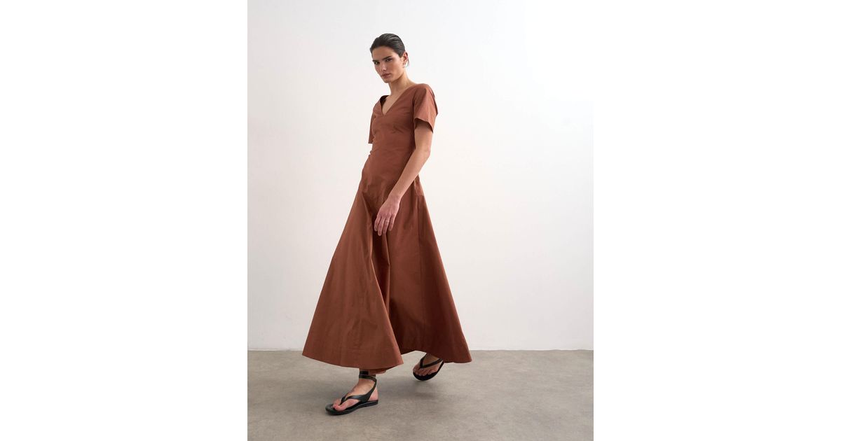 TOPSHOP V Neck Heavy Seamed Midi Dress in Brown | Lyst
