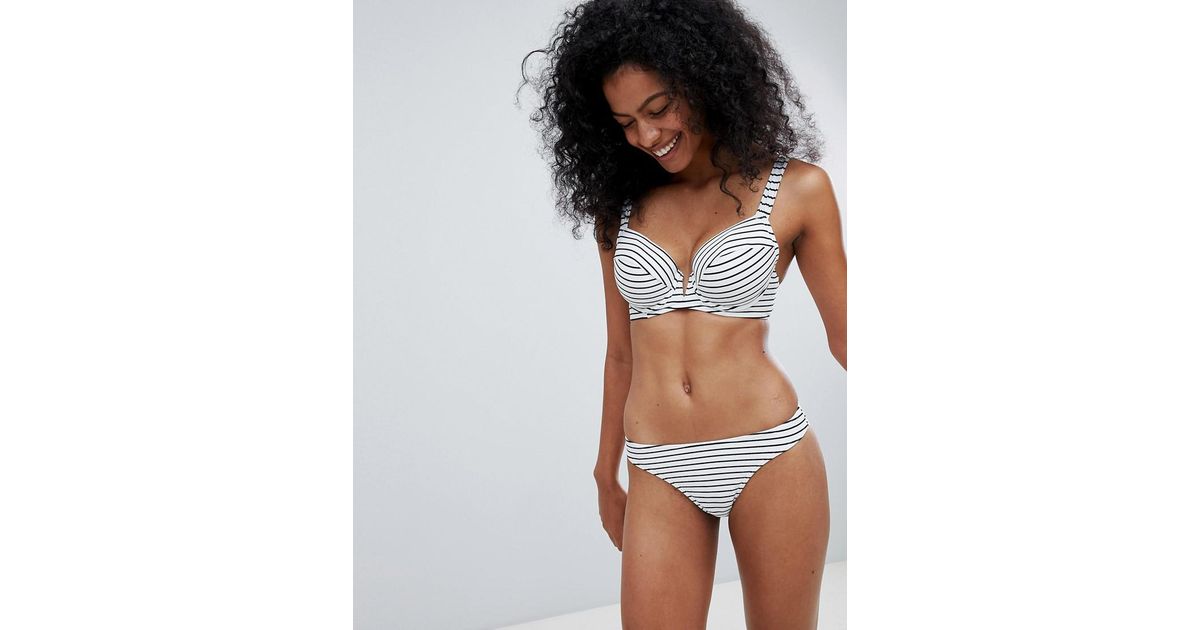 g cup bikini