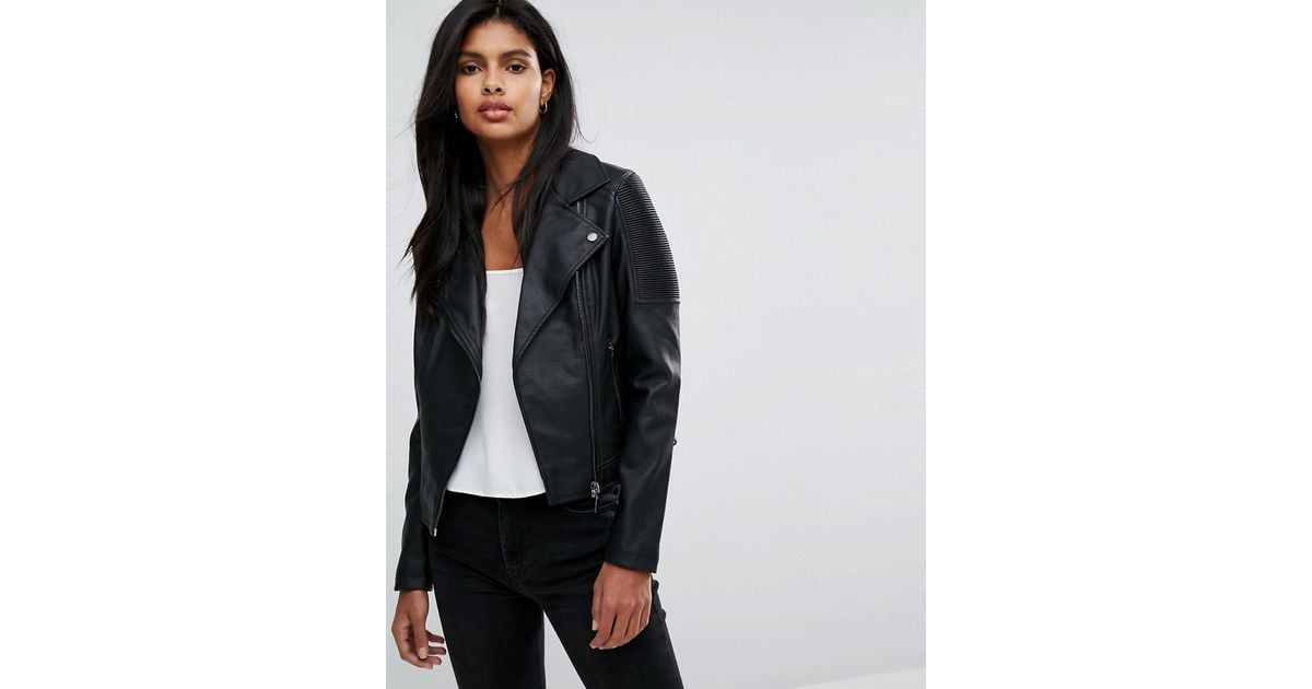 maternity shoot clothes