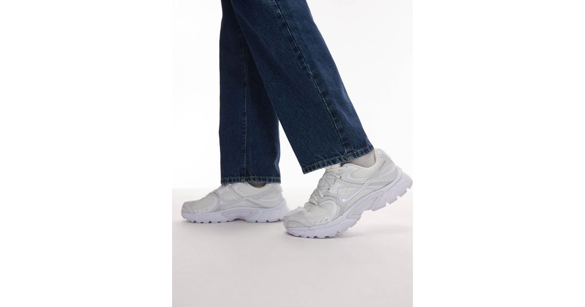 Nike V5 Rnr Sneakers in Blue for Men | Lyst Canada