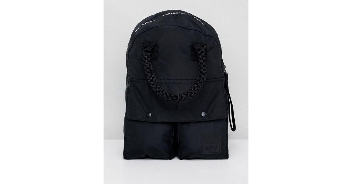 Premium Backpack With Bellowed Pockets 