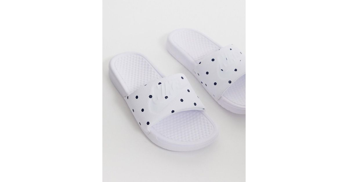 Nike And Navy Polka Dot Womens World Cup Benassi Sliders in White | Lyst UK