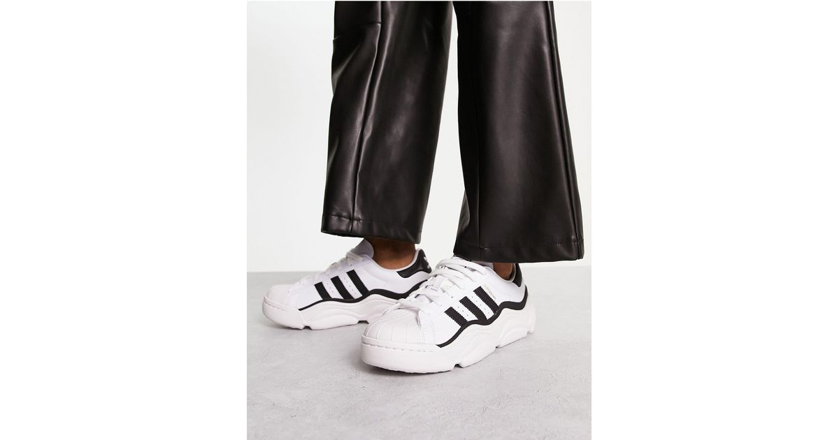 adidas gazelle silver green womens Wmns Superstar Millencon 'Black White'