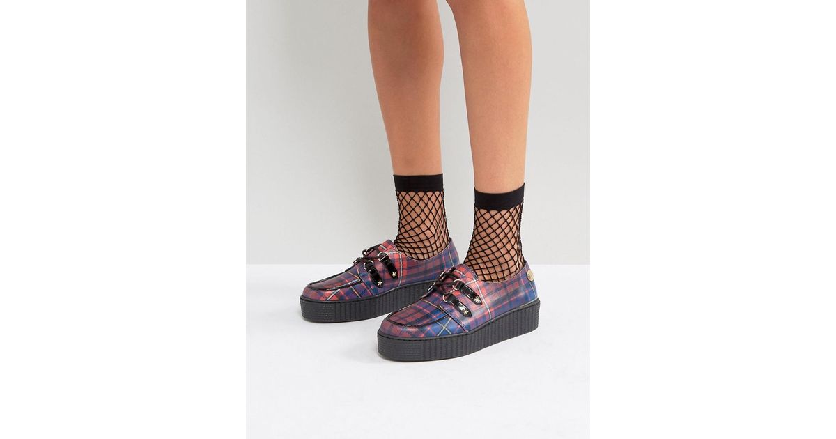 gigi hadid shoes tommy hilfiger