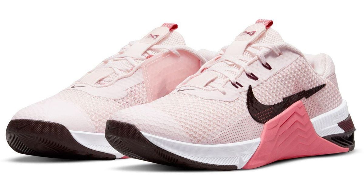 metcon 7 pink
