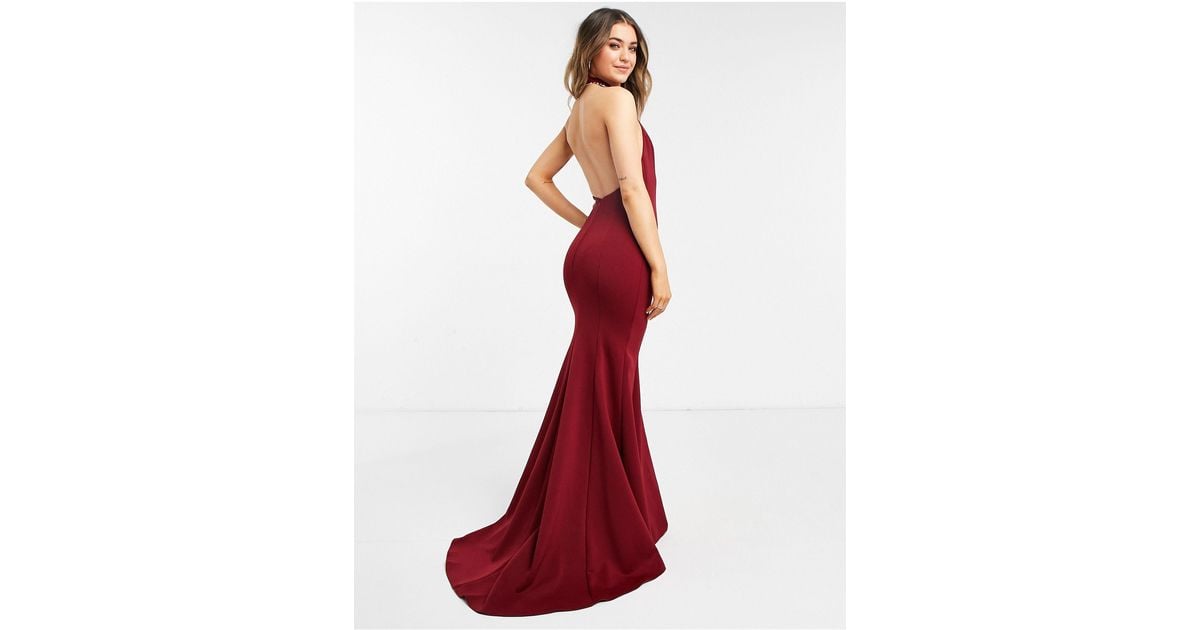 Vestido largo color con cuello halter y cola True Violet de color