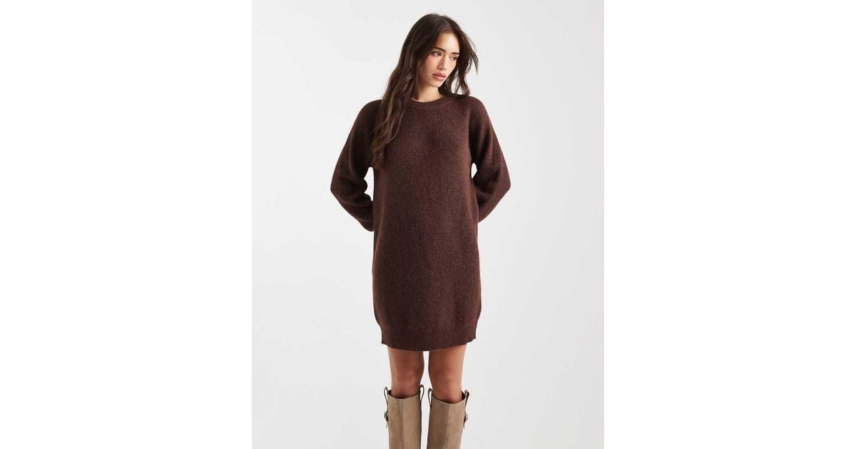 Vestido Corto Marrón Con Cuello Redondo De Punto De de Miss