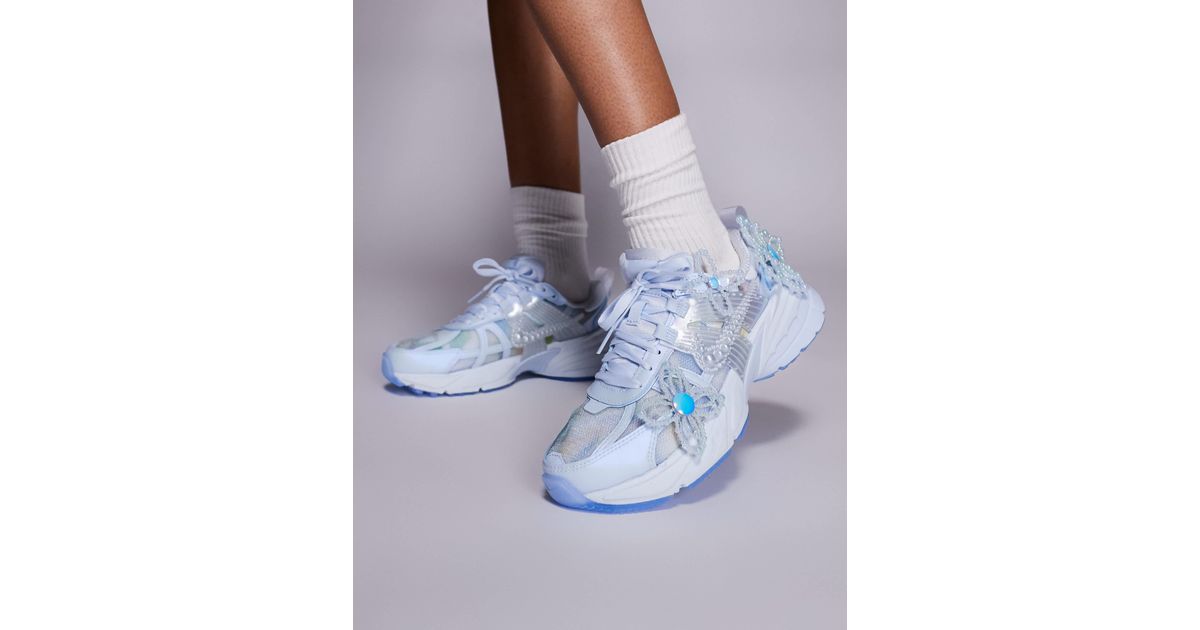 Nike V2K Run Artist Collection Shoes in Blue | Lyst Canada
