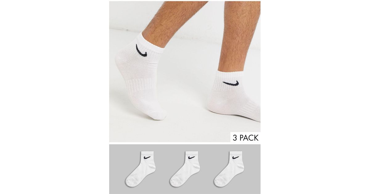 mens white nike ankle socks