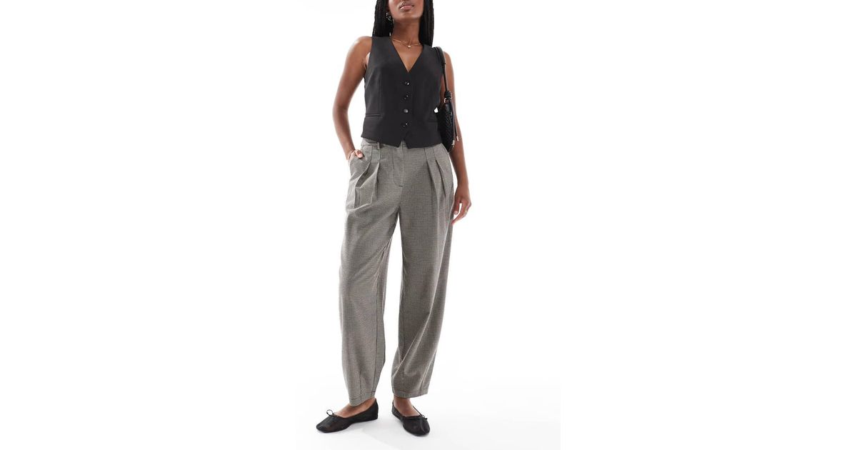 New Look Check Barrel Leg Trousers in Grey | Lyst UK