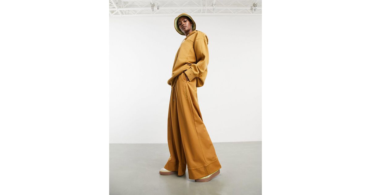 Adidas x - Pantaloni con fondo ampio di Ivy Park in Marrone | Lyst