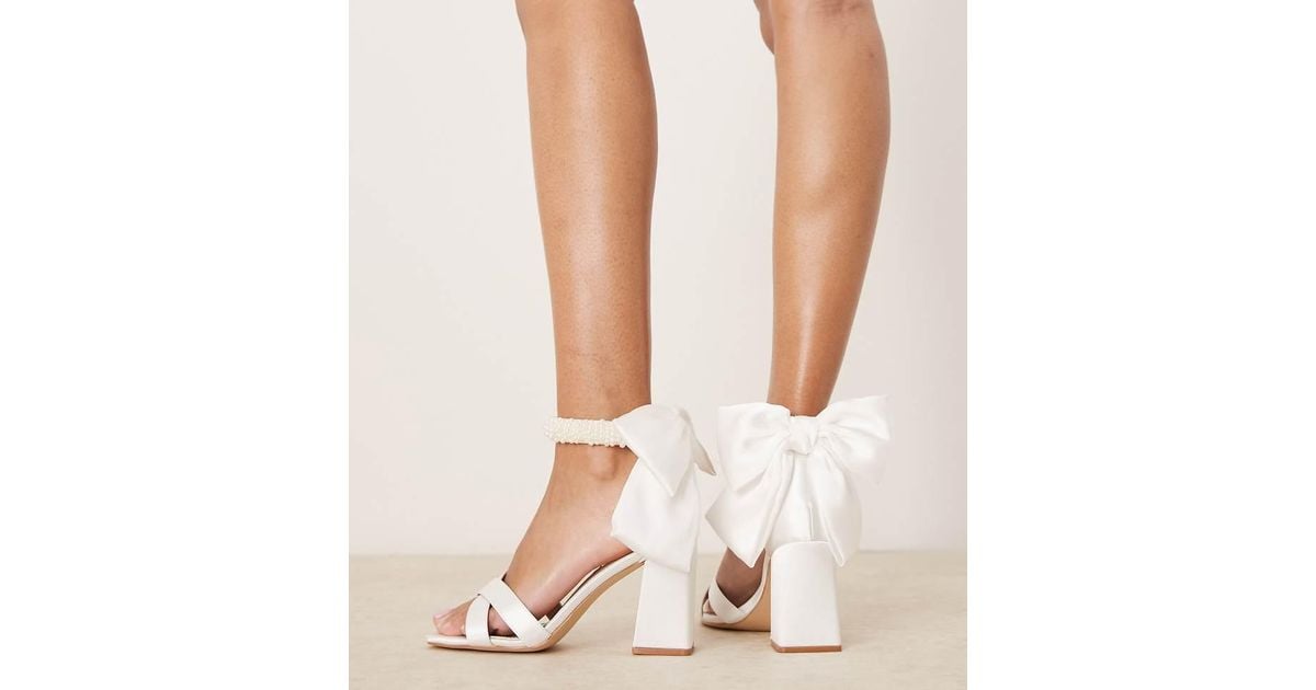 Sandalias De Novia Blanco De Tacón Grueso Con Lazo De Satén Carmen