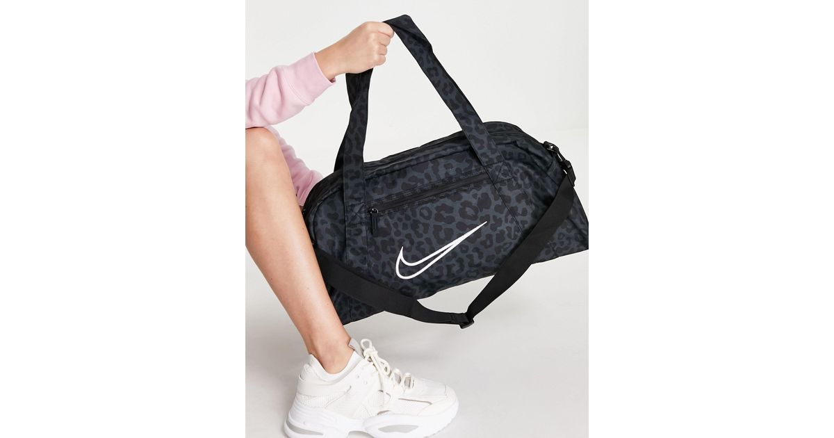 Le sac de sport Gym Club, Nike, Sacs Week-End pour Homme