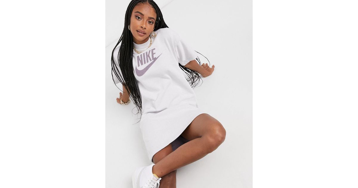Nike Move To Zero Sweatshirt Dress in 