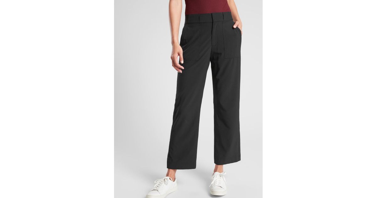 Athleta Synthetic Tribeca Utility Crop 