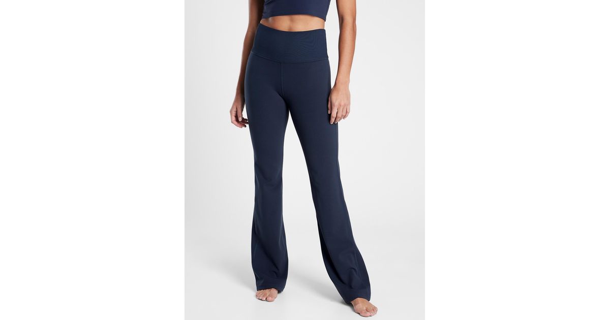 Athleta Studio Flare Pant in Navy (Blue 
