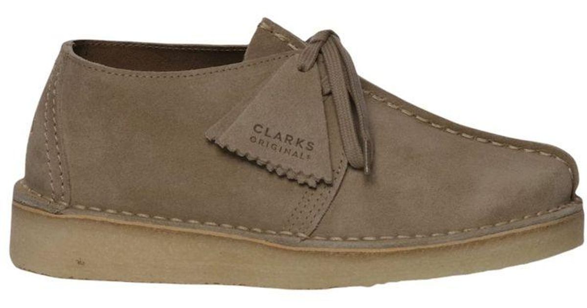 clarks desert trek sand