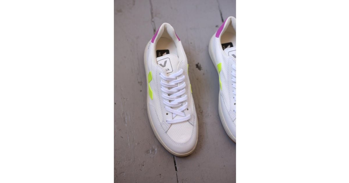 veja neon yellow