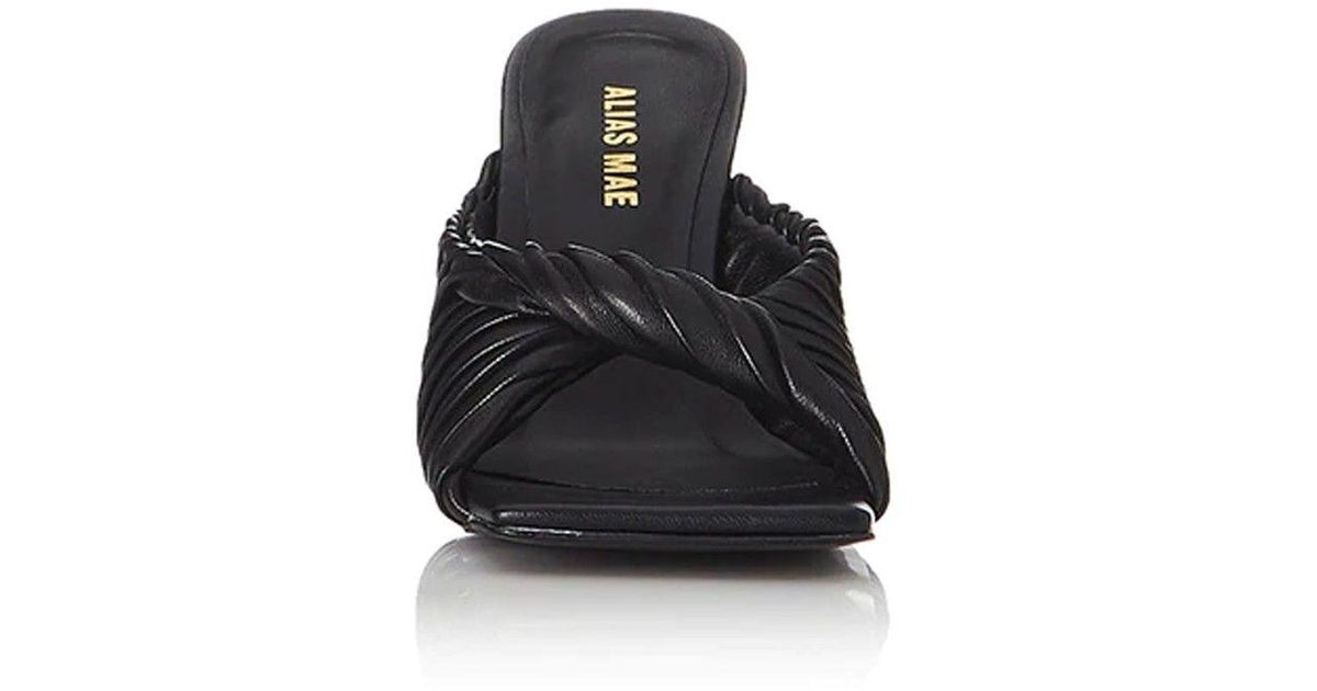 alias mae flora heel