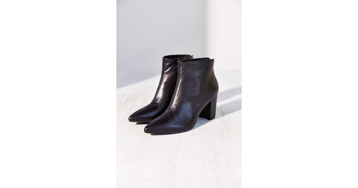 Vagabond Saida Leather Ankle Boot in Black - Lyst