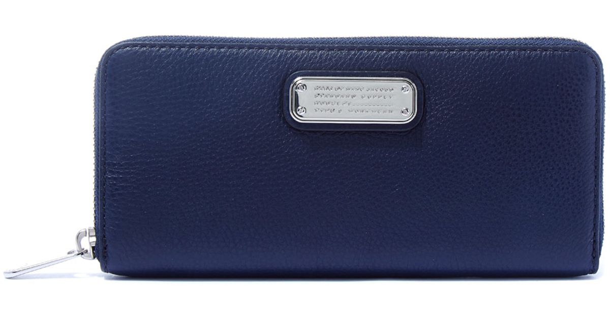 marc jacobs navy purse