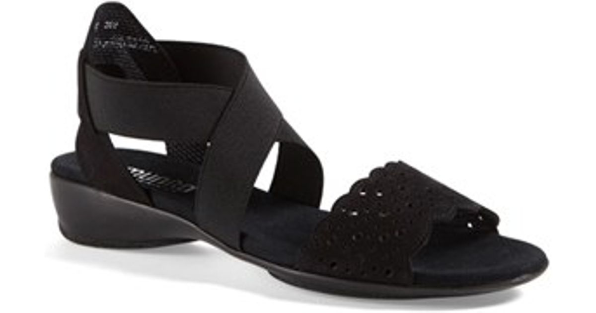 munro black sandals