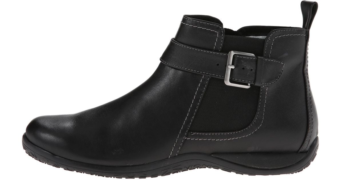 Vionic Adrie Ankle Boot in Black - Lyst