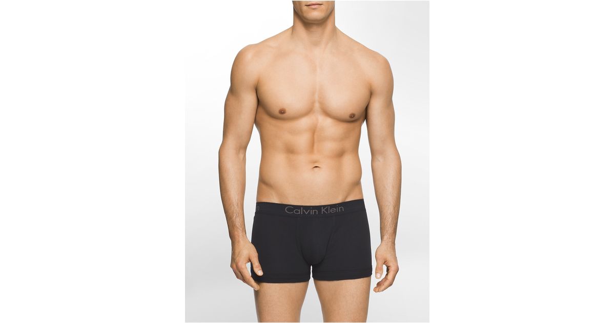 Calvin Klein Underwear Body Boost Trunk in Black for Men | Lyst